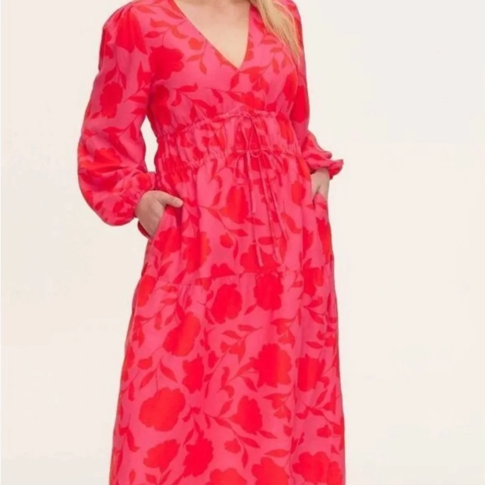 kate spade chic flowy